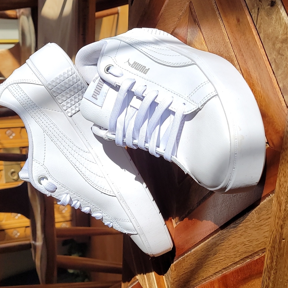 Puma soft foam optimal comfort sneakers
